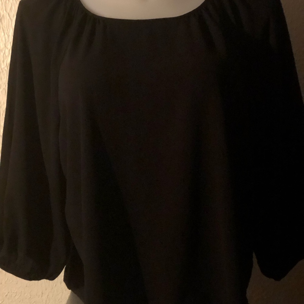 White House black market dress shirt open Flare M